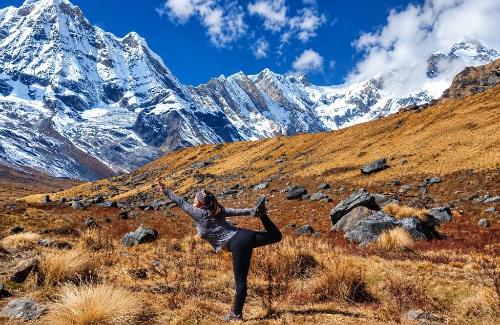 10 Day Annapurna Base Camp Yoga Trek in Nepal
